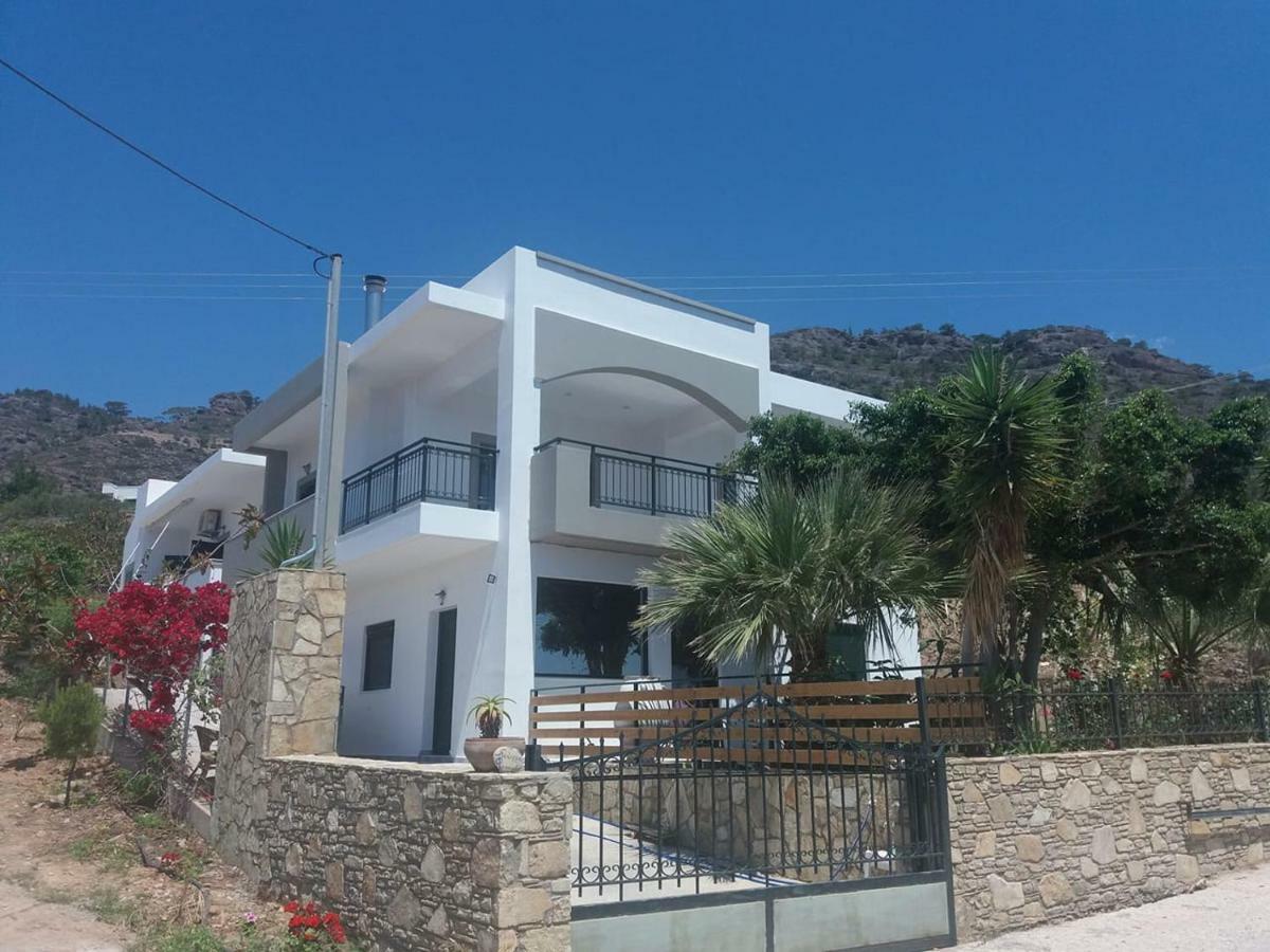 Sun Day Villa Achlia Luaran gambar