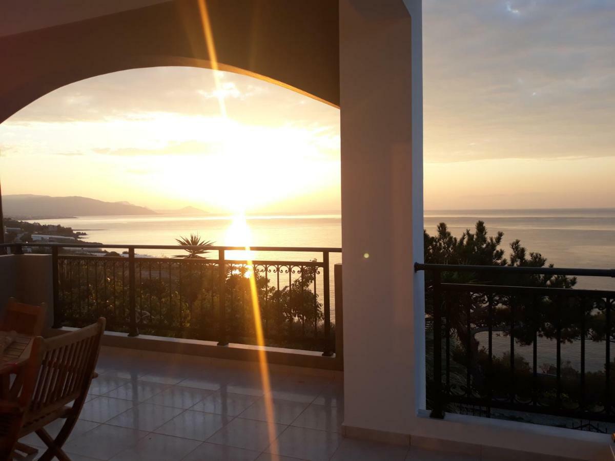 Sun Day Villa Achlia Luaran gambar